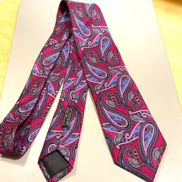 J Z Richards Tie/ pink paisley - Picture 1 of 9